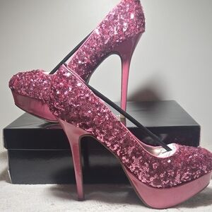 NIB JustFab Pink Sequin Platform Stilettos